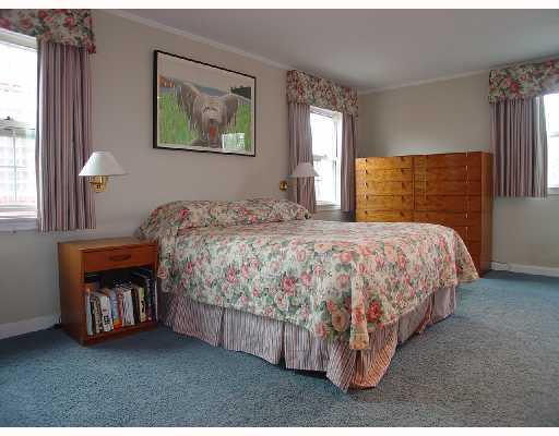 5454 Guarino Road Pittsburgh, PA 15217 - Photo 5 of 8 Master Bedroom.