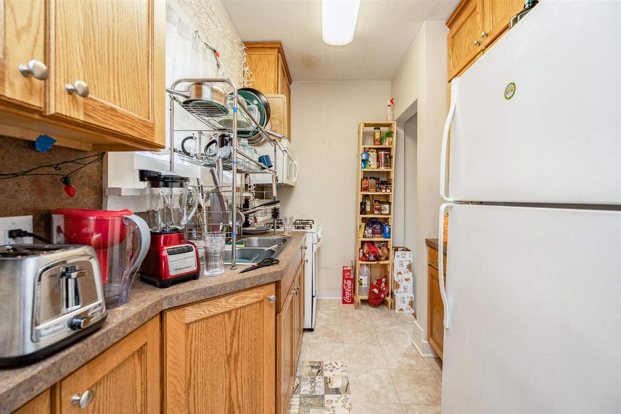 621 Rundell Street Iowa City, IA 52240 - Photo 5 of 16 Gallery Image 5