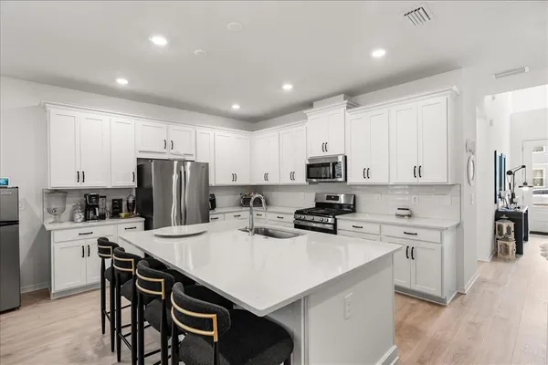 $710,000 | 16294 Honey Harvest Street, Winter Garden, FL 34787
