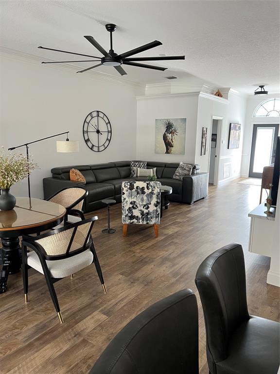 7352 Southeast Seagate Lane Stuart, FL 34997 - Photo 3 of 19 a living room with furniture