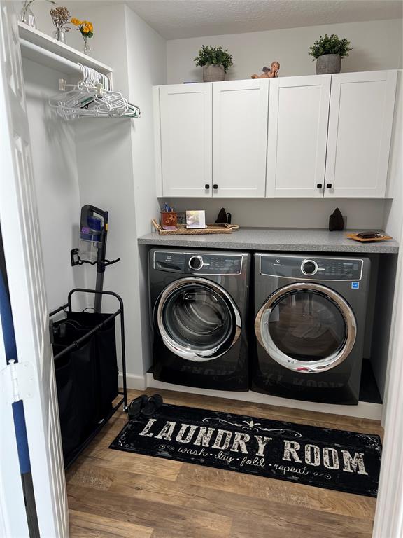 7352 Southeast Seagate Lane Stuart, FL 34997 - Photo 10 of 19 a utility room with dryer and washer