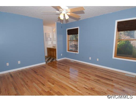 126 Penland Street Clyde, NC 28721 - Photo 12 of 24