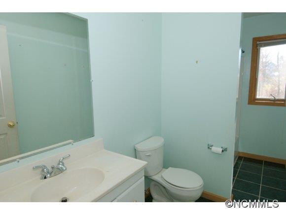 126 Penland Street Clyde, NC 28721 - Photo 18 of 24