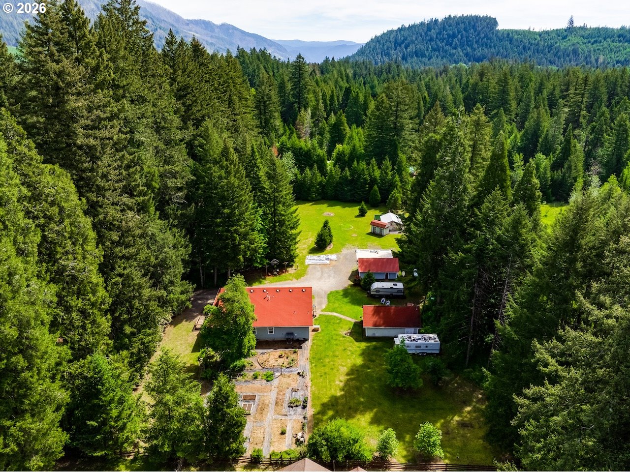 91793 Horse Creek Road Blue River, OR 97413 - Photo 37 of 42