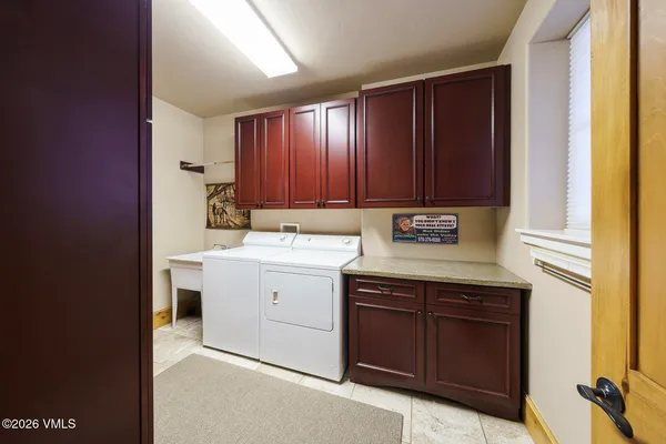 $2,675,000 | 341 Kensington Drive, Edwards, CO 81632