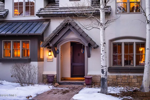 $2,675,000 | 341 Kensington Drive, Edwards, CO 81632