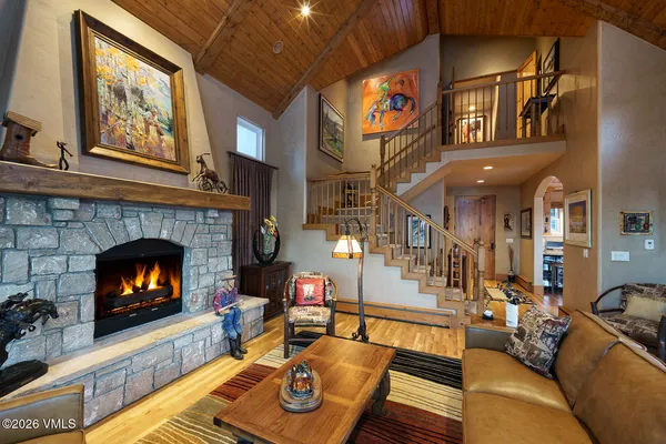 $2,675,000 | 341 Kensington Drive, Edwards, CO 81632