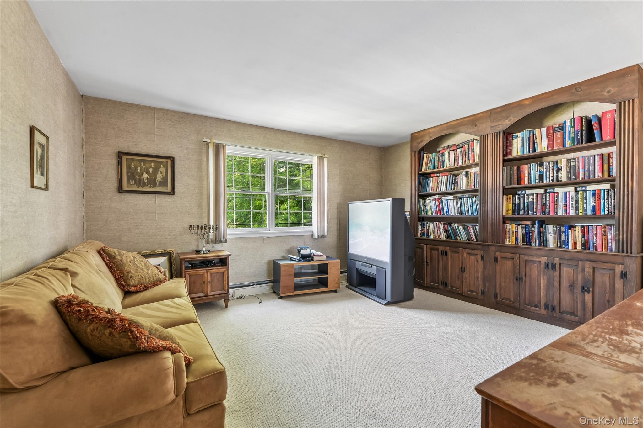 62 Larch Hill Road Lawrence, NY 11559 - Photo 33 of 47