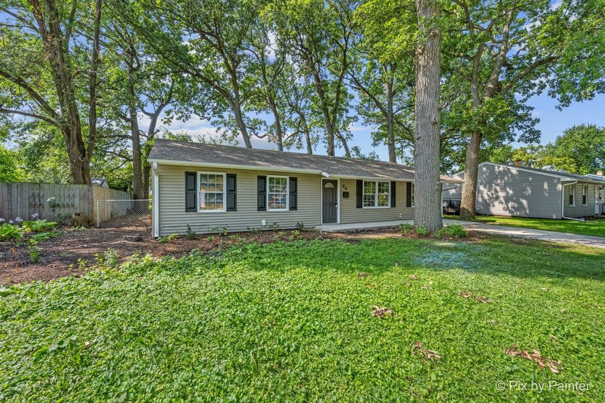 44 Saugatuck Road Montgomery, IL 60538 - Photo 3 of 27 Gallery Image 3