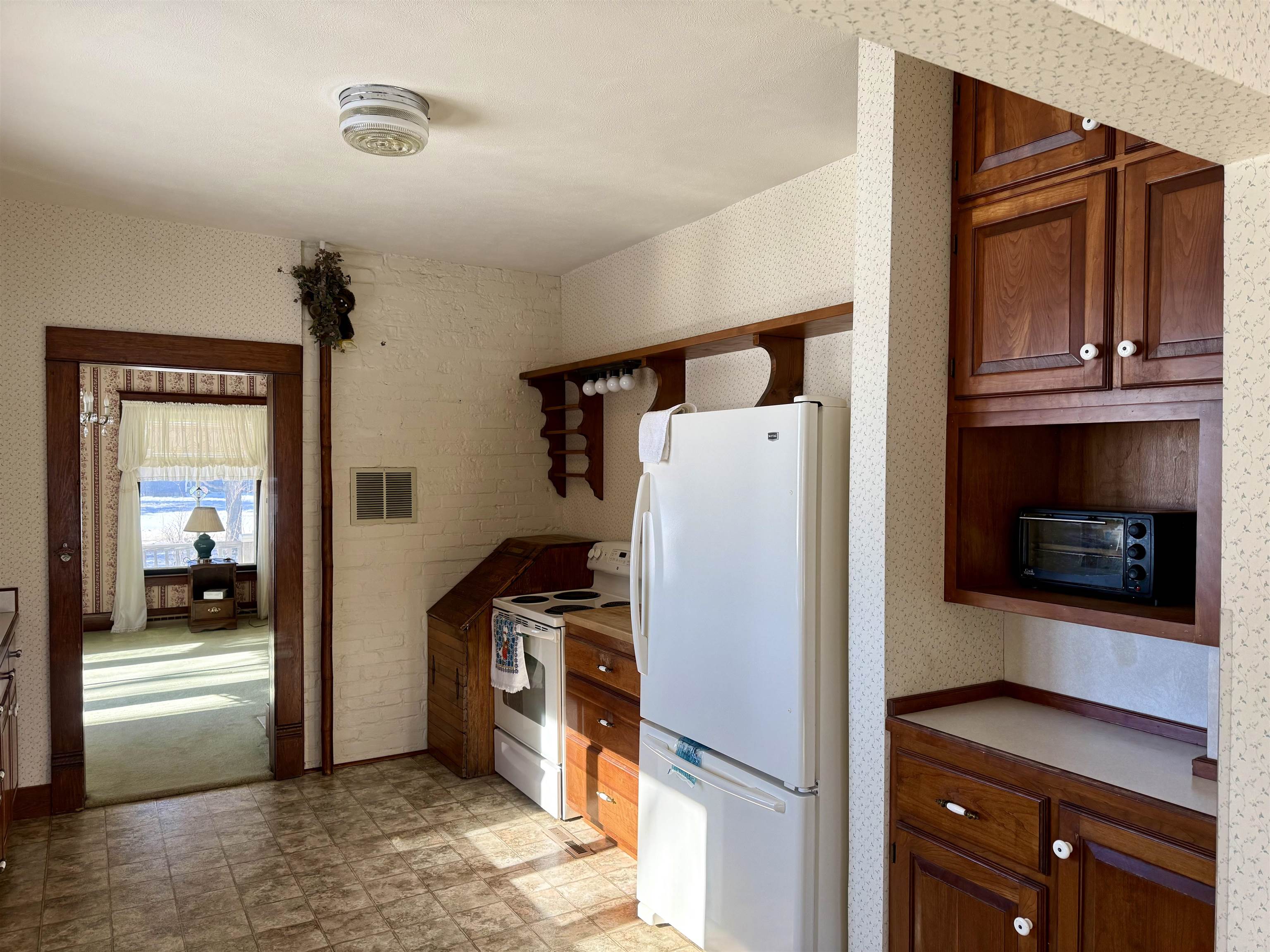 9822 North Wisner Road Breckenridge, MI 48615 - Photo 15 of 48 1939285-4b48cf3e-b016-4b8e-8253-739b9324d9da.JPG