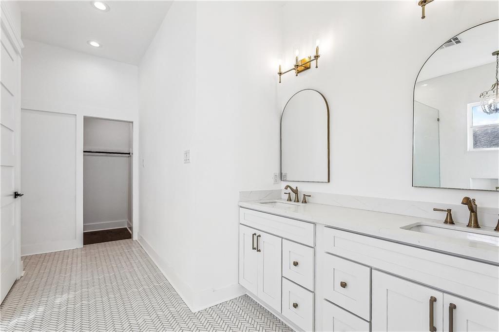 2325 Benjamin Street Arabi, LA 70032 - Photo 9 of 17