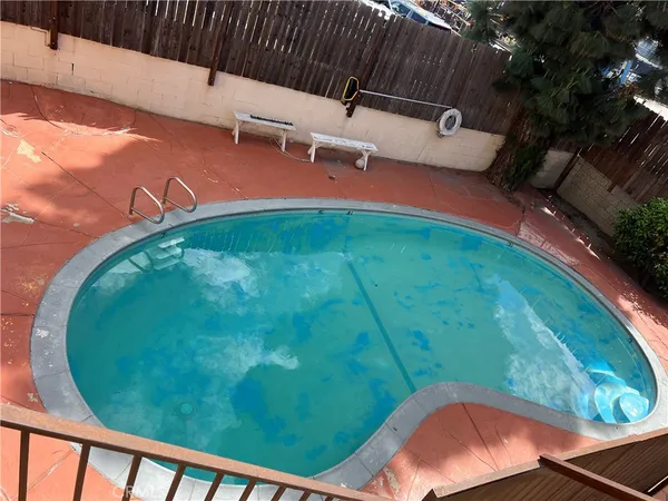 $399,000 | 730 North Eucalyptus Avenue, Unit 1, Inglewood, CA 90302