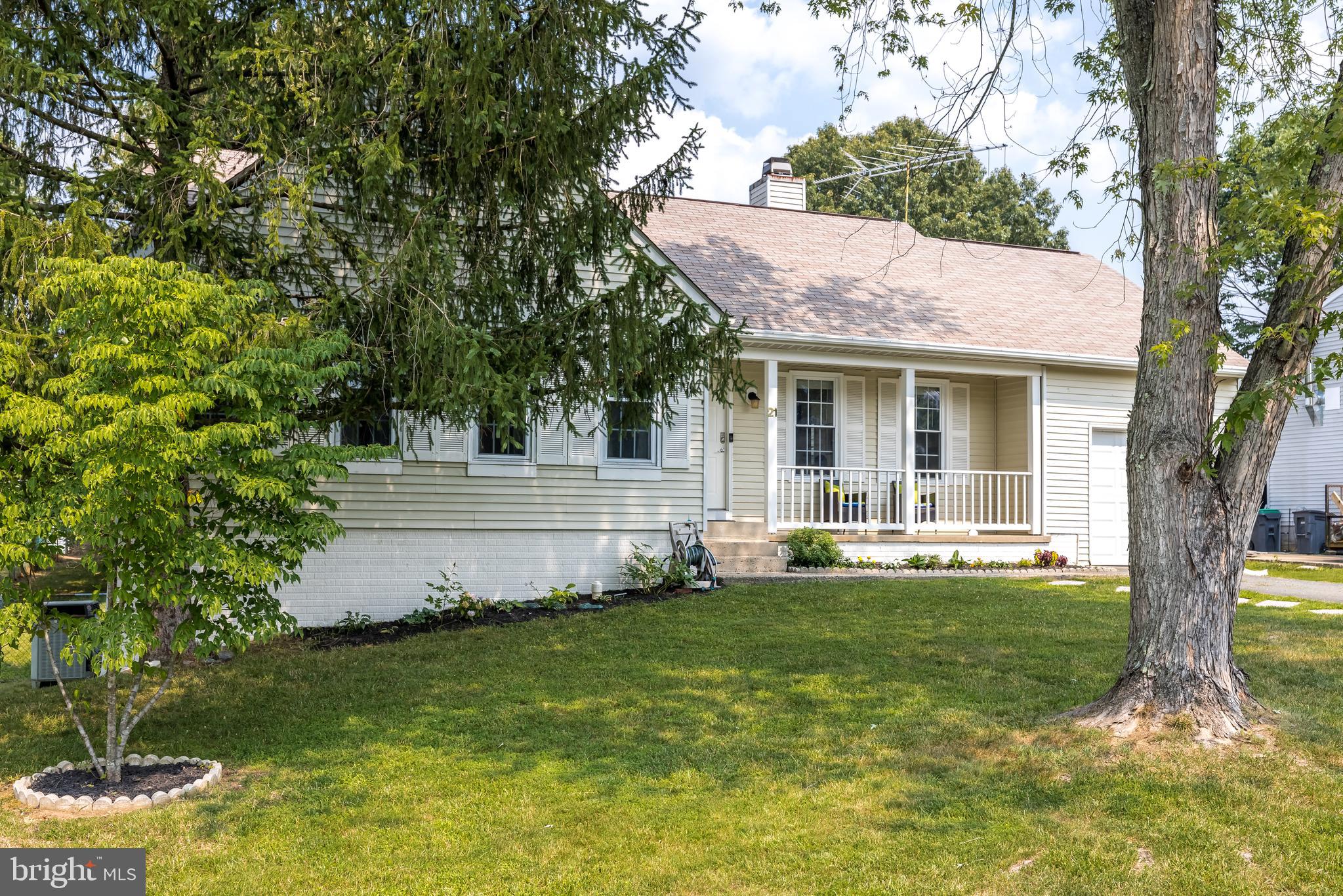 21 Buck Road Stafford, VA 22556 - Photo 2 of 51 Gallery Image 2