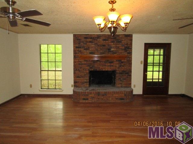 22595 Tucker Road Zachary, LA 70791 - Photo 4 of 7 Gallery Image 4
