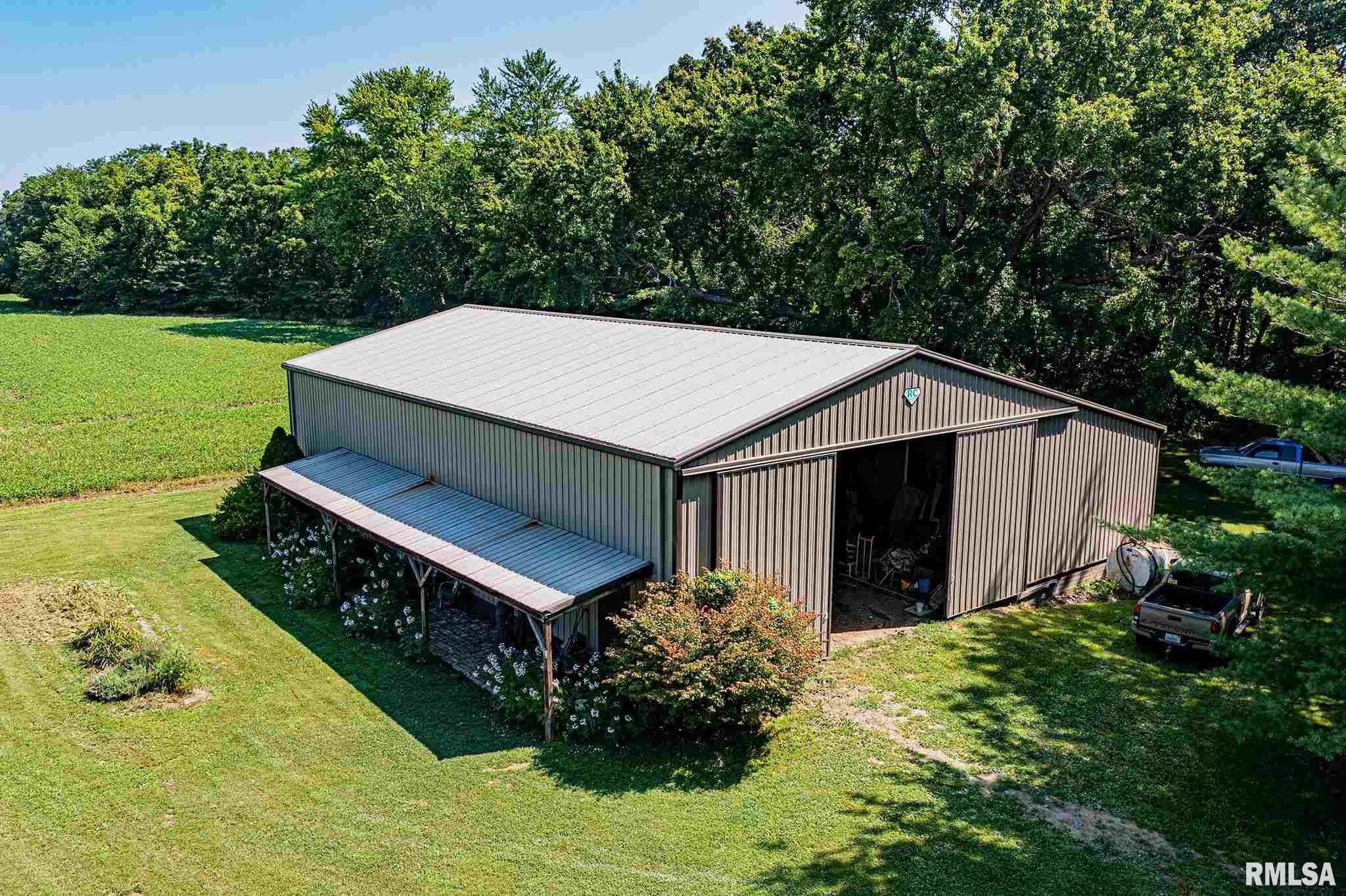 7762 Wilson Road Kinmundy, IL 62854 - Photo 6 of 50