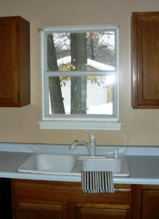 1907 Brooks Road South Muskegon, MI 49442 - Photo 6 of 12 P1000925