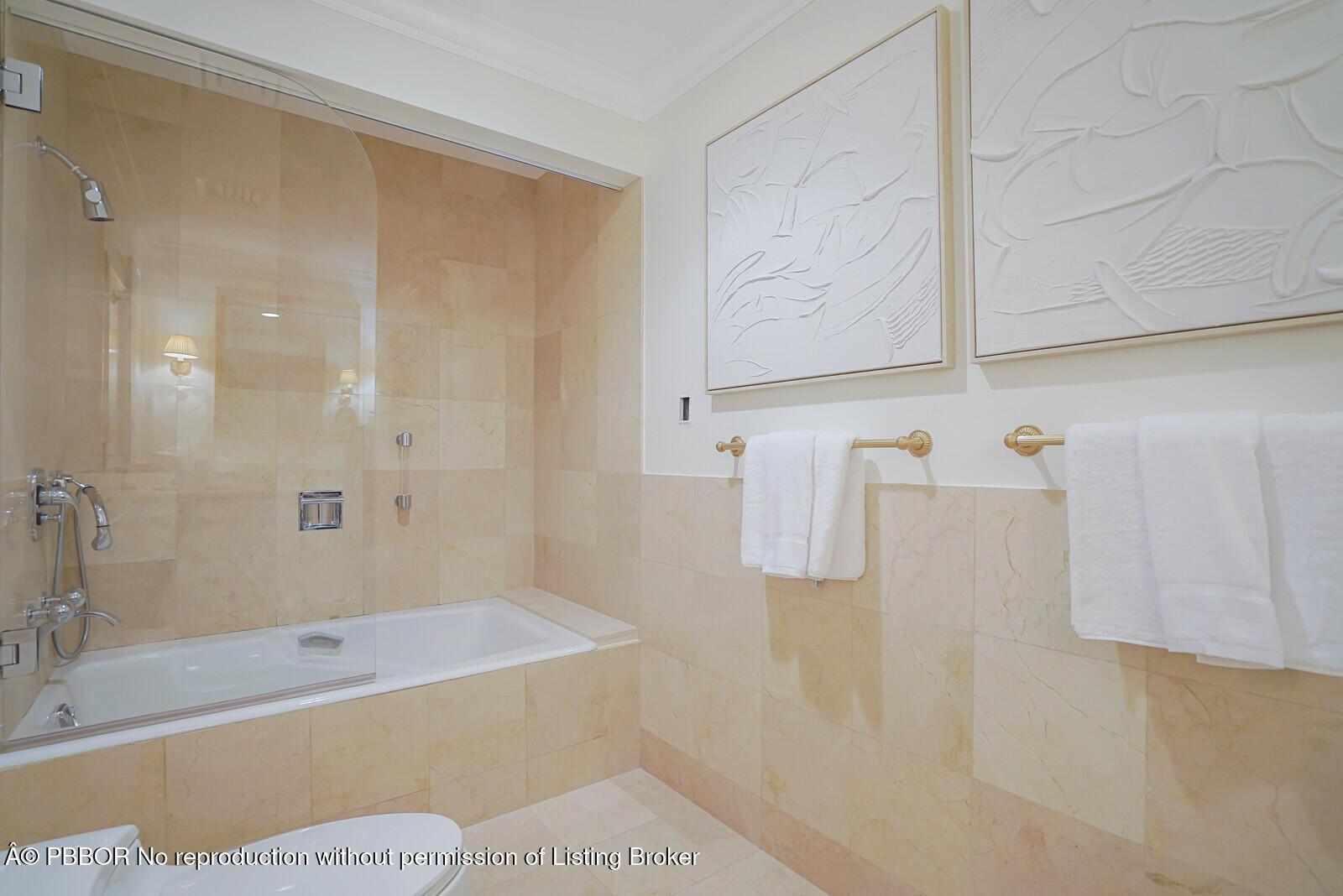 2 North Breakers Row, Unit ST2 Palm Beach, FL 33480 - Photo 23 of 30 a bathroom with a bathtub and a shower