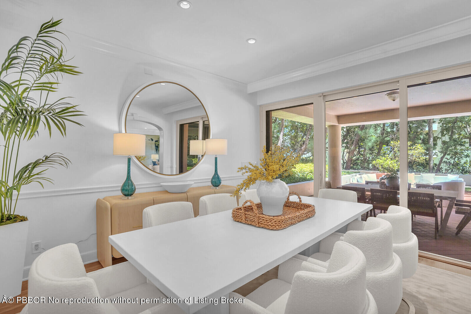 2 North Breakers Row, Unit ST2 Palm Beach, FL 33480 - Photo 9 of 30 a living room with furniture and a large window