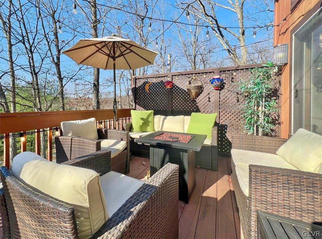 176 Stafford Drive Bushkill, PA 18324 - Photo 44 of 50 a view of outdoor space with seating area