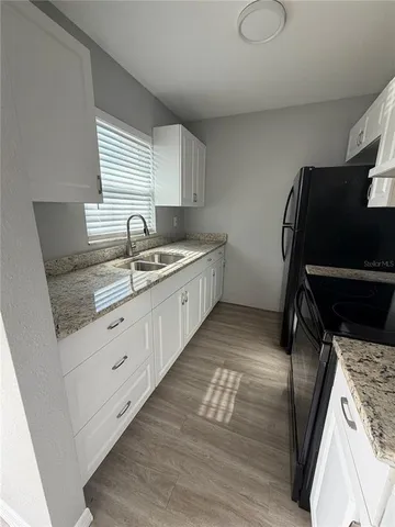 $1,195 | 709 Oceanside Circle, Unit 747, Ruskin, FL 33570