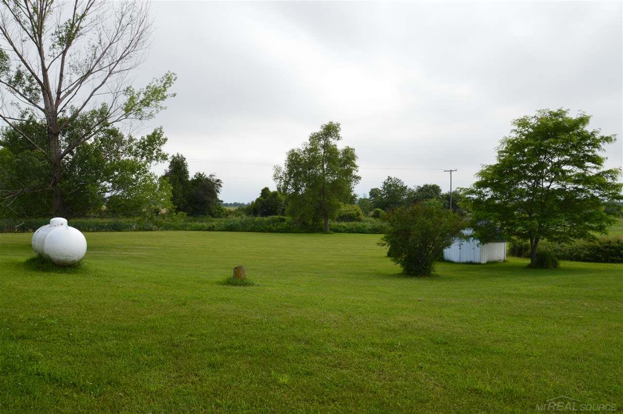 7490 Babcock Road Lexington, MI 48450 - Photo 4 of 20 31252653-3.JPG