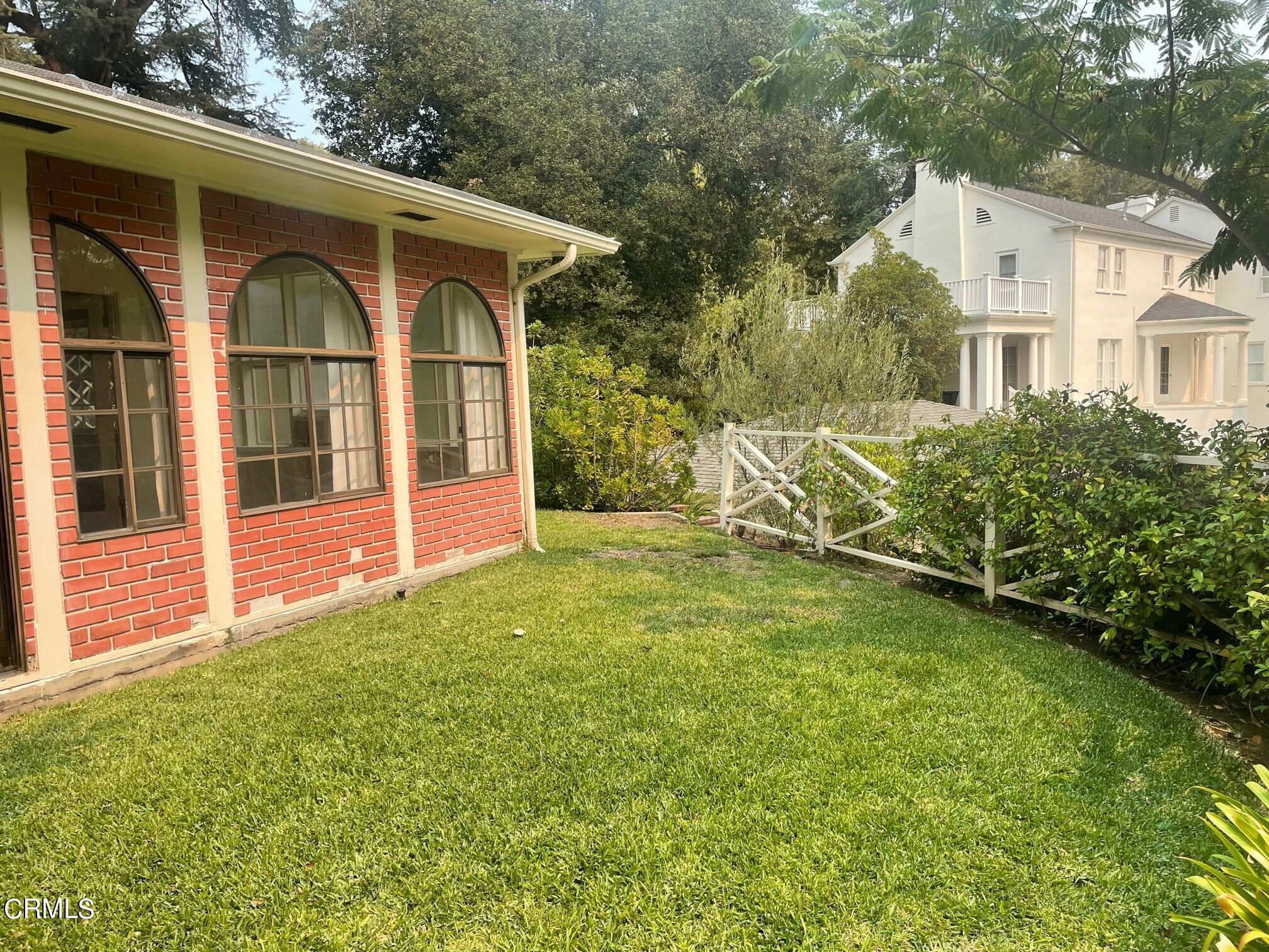 900 Arden Road Pasadena, CA 91106 - Photo 3 of 4 photo1