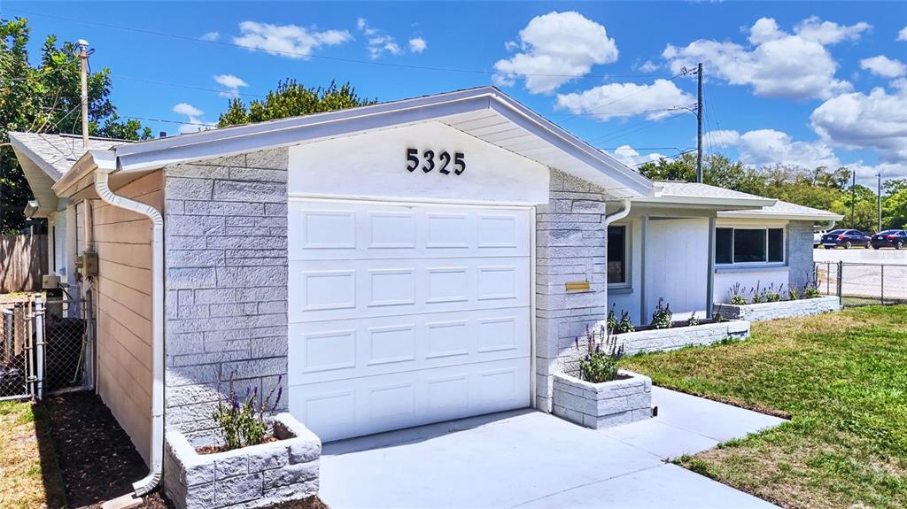 5325 Devries Drive New Port Richey, FL 34652 - Photo 45 of 50