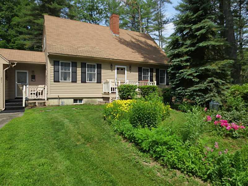 241 Beech Ridge Road York, ME 03909 - Photo 2 of 27 Exterior Front.