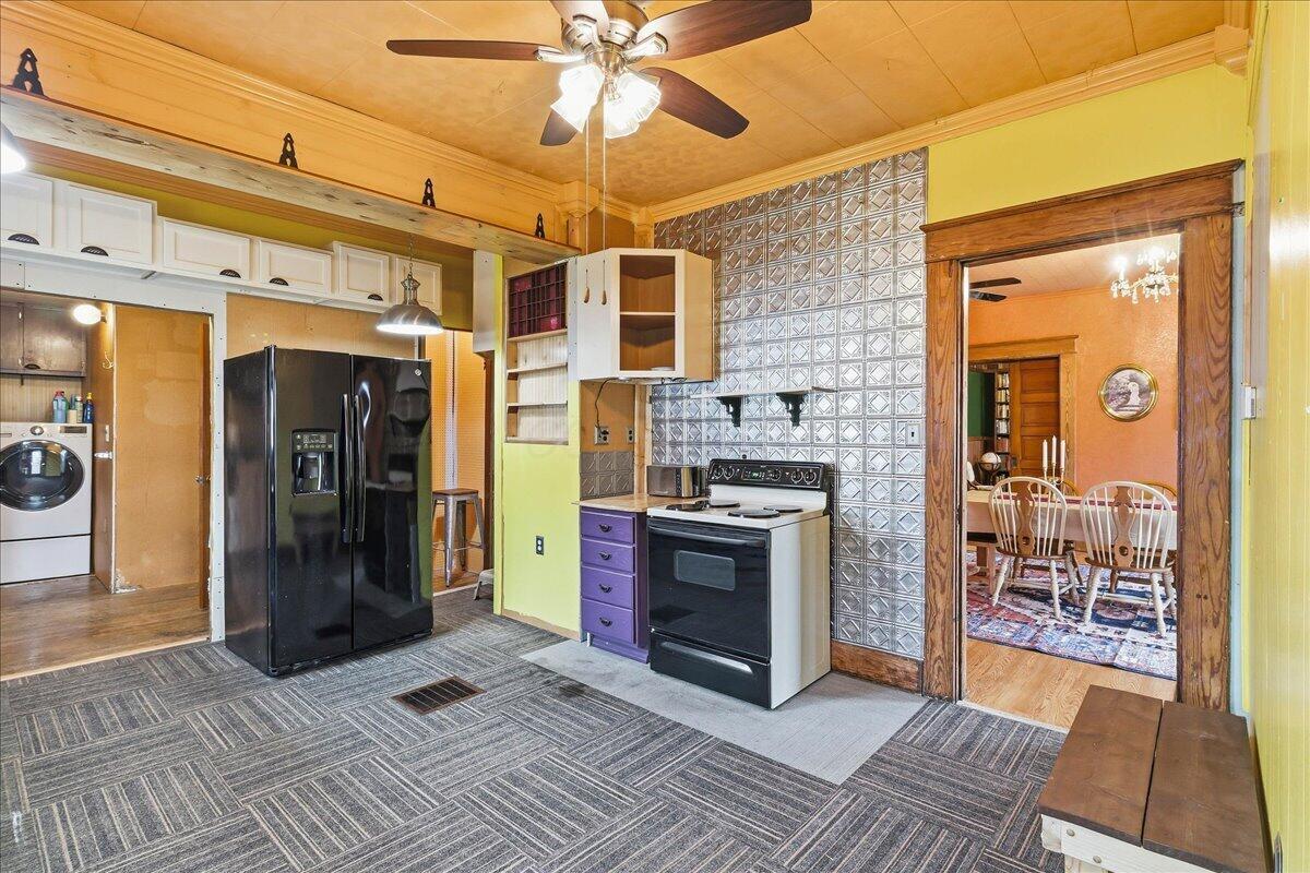 710 South Springfield Street St. Paris, OH 43072 - Photo 22 of 54 20-IMG_1886