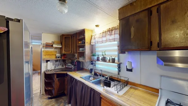 $139,500 | 28 Vaillancourt Drive, New Ipswich, NH 03071