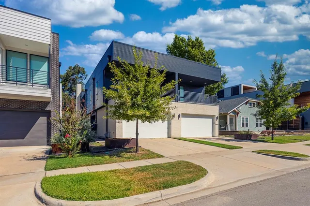 a house view with a garden space