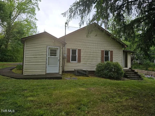 $129,000 | 736 Park Avenue Northeast, Norton, VA 24273