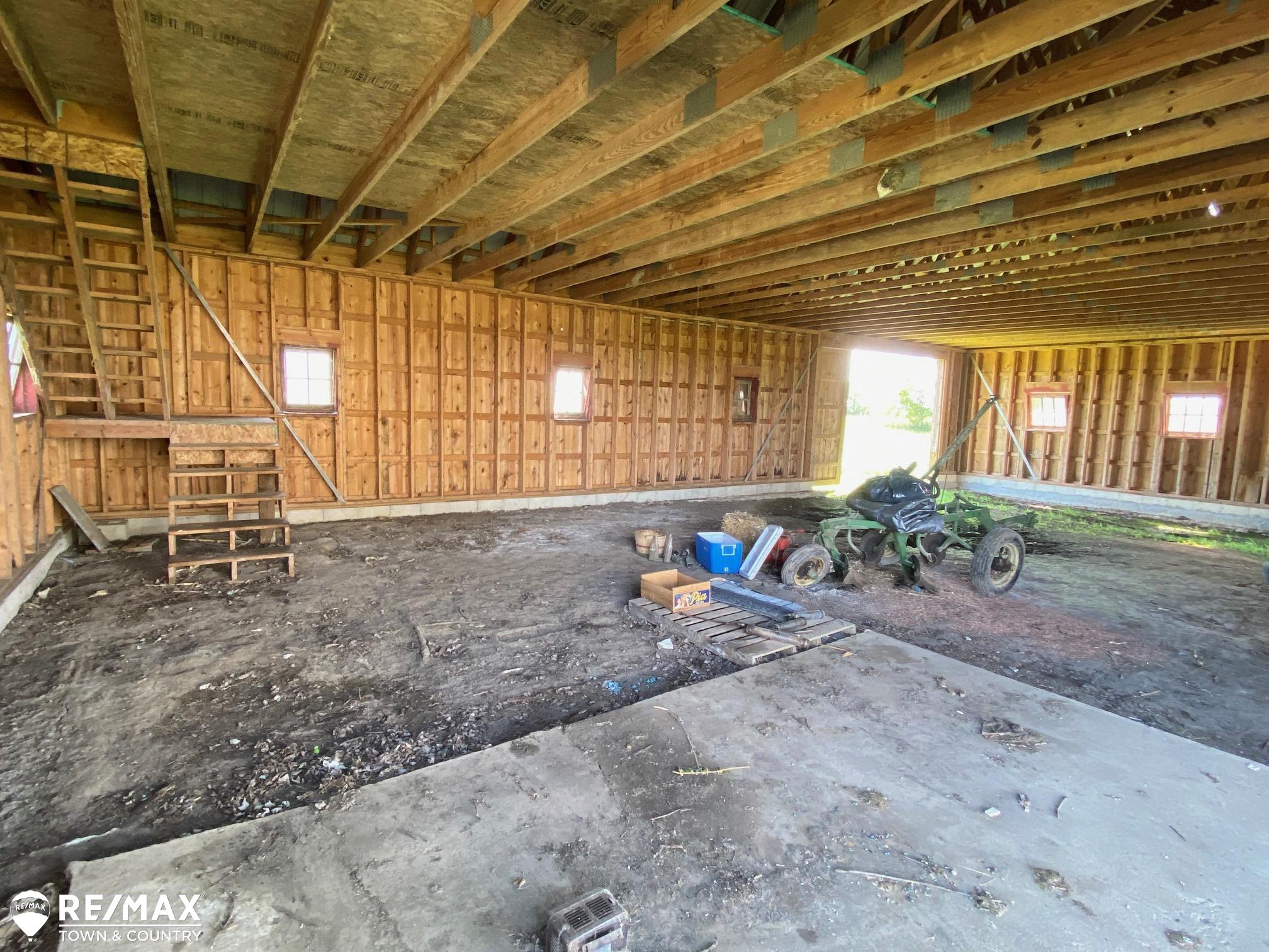 4989 Peck Road North Branch, MI 48461 - Photo 30 of 35