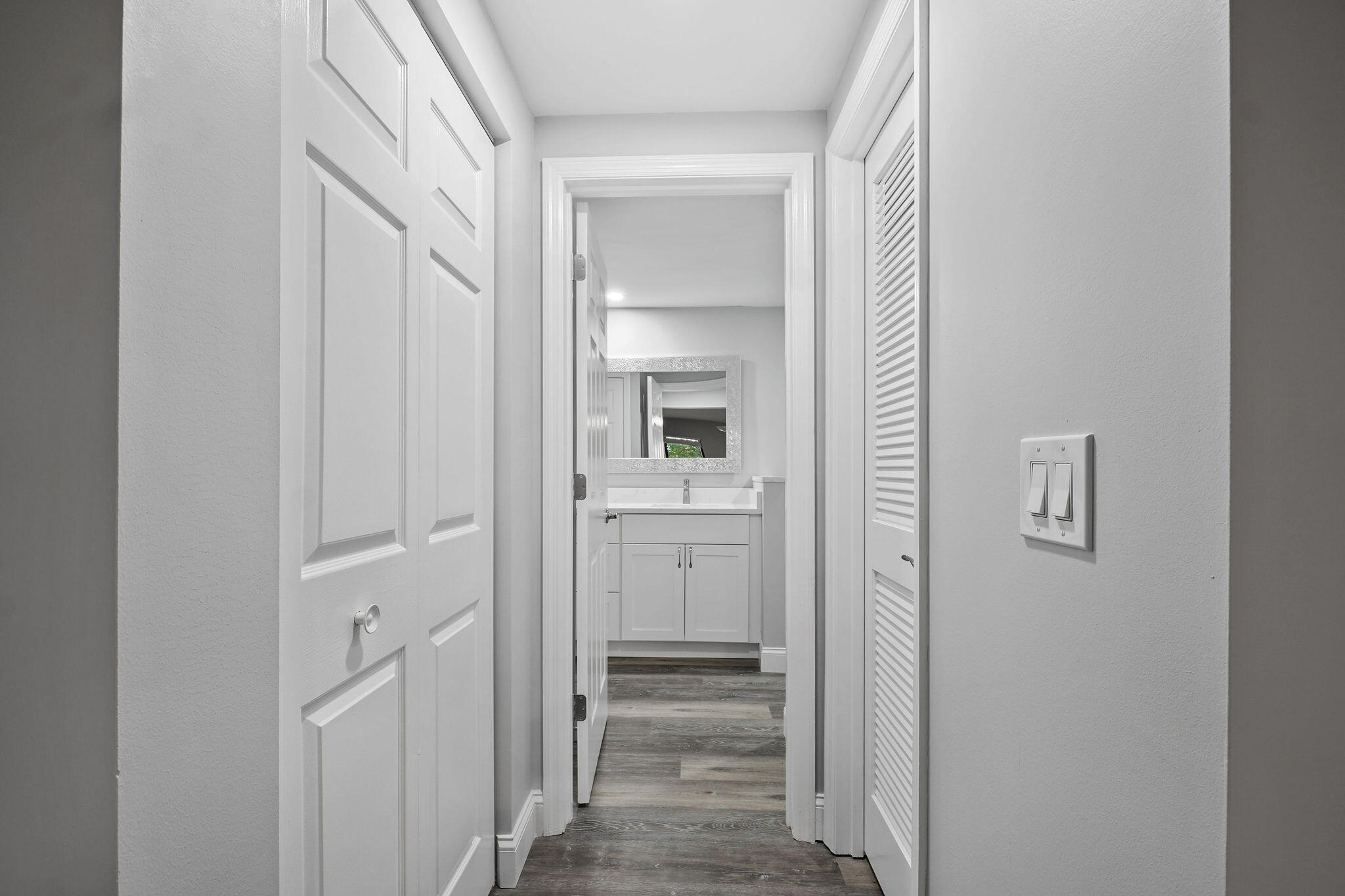 250 Southeast Four Winds Drive, Unit 204 Stuart, FL 34996 - Photo 12 of 32 a view of a hallway