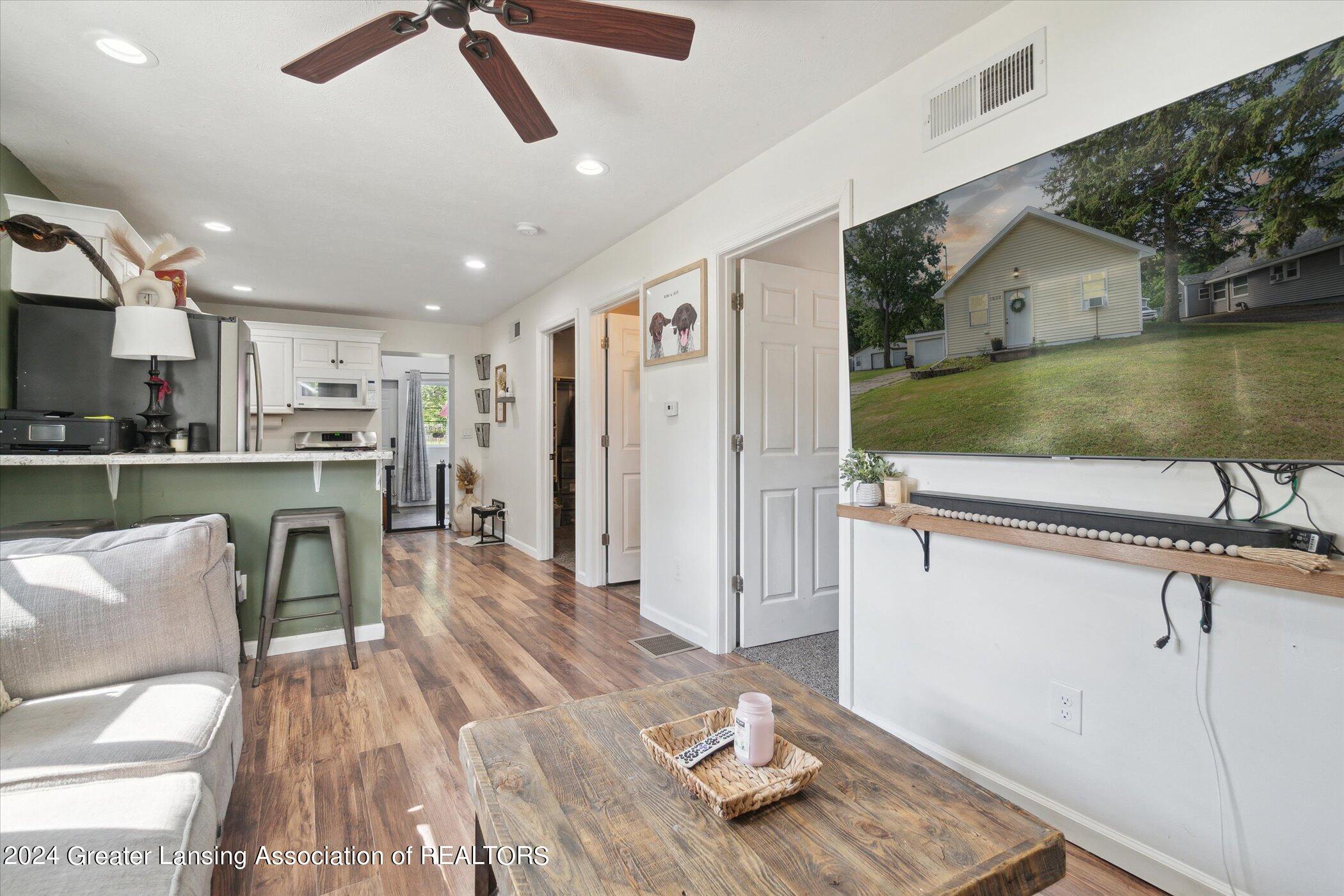 1832 Rex Street Lansing, MI 48910 - Photo 5 of 30 07-1832-Rex-St-Lansing-MI-48910-WindowSt
