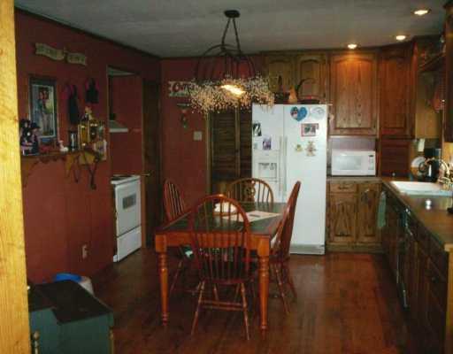 221 Mahood Road Butler, PA 16001 - Photo 2 of 8 Kitchen.