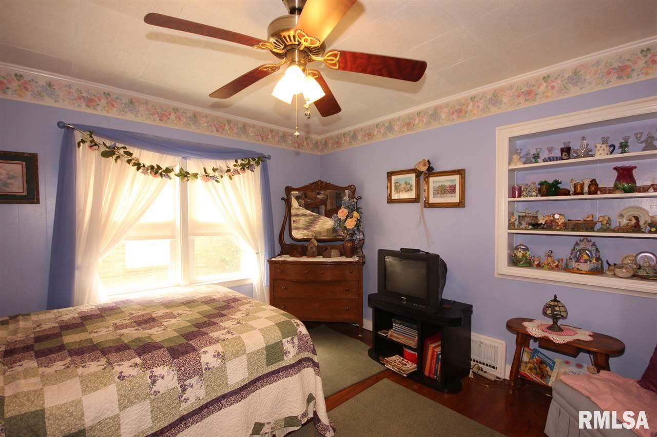 2116 North Prospect Road Peoria, IL 61603 - Photo 14 of 36 Gallery Image 14