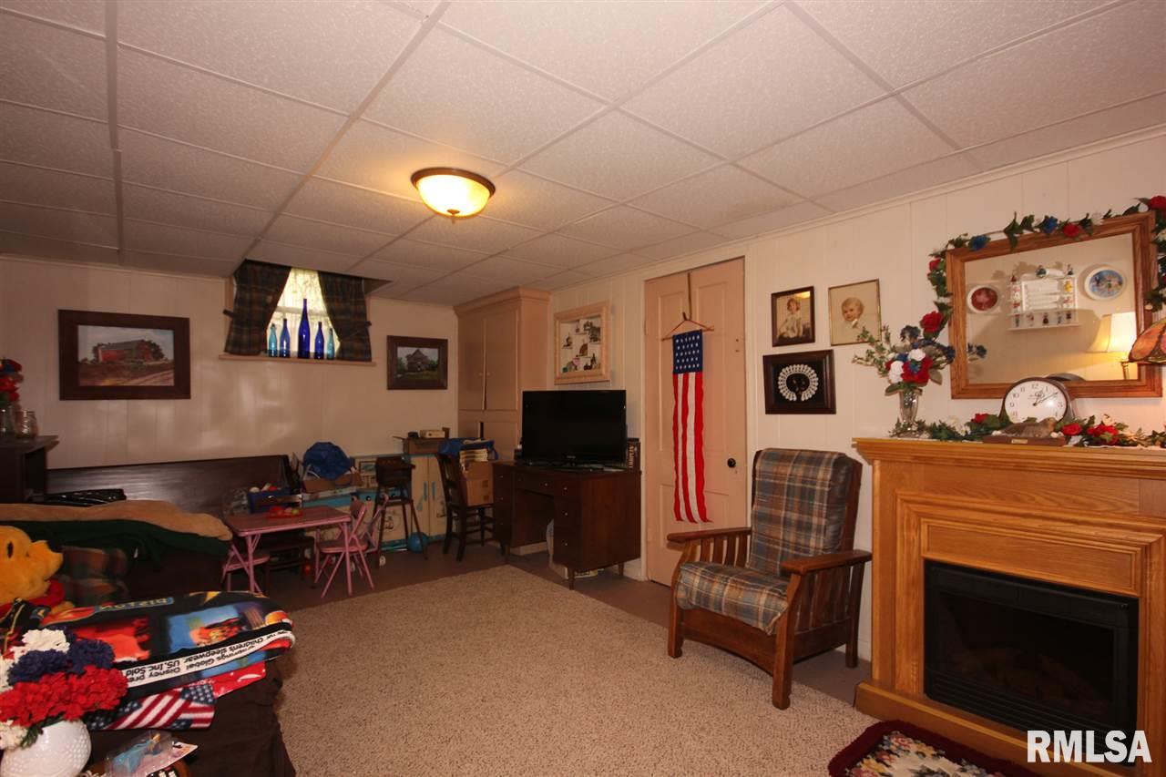 2116 North Prospect Road Peoria, IL 61603 - Photo 26 of 36 Gallery Image 26
