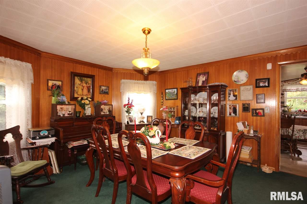2116 North Prospect Road Peoria, IL 61603 - Photo 8 of 36 Gallery Image 8