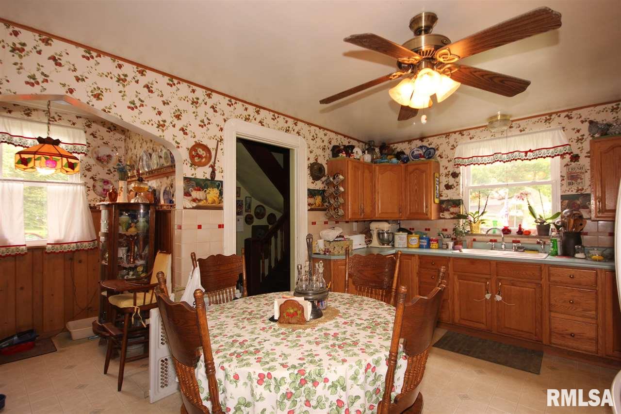 2116 North Prospect Road Peoria, IL 61603 - Photo 10 of 36 Gallery Image 10