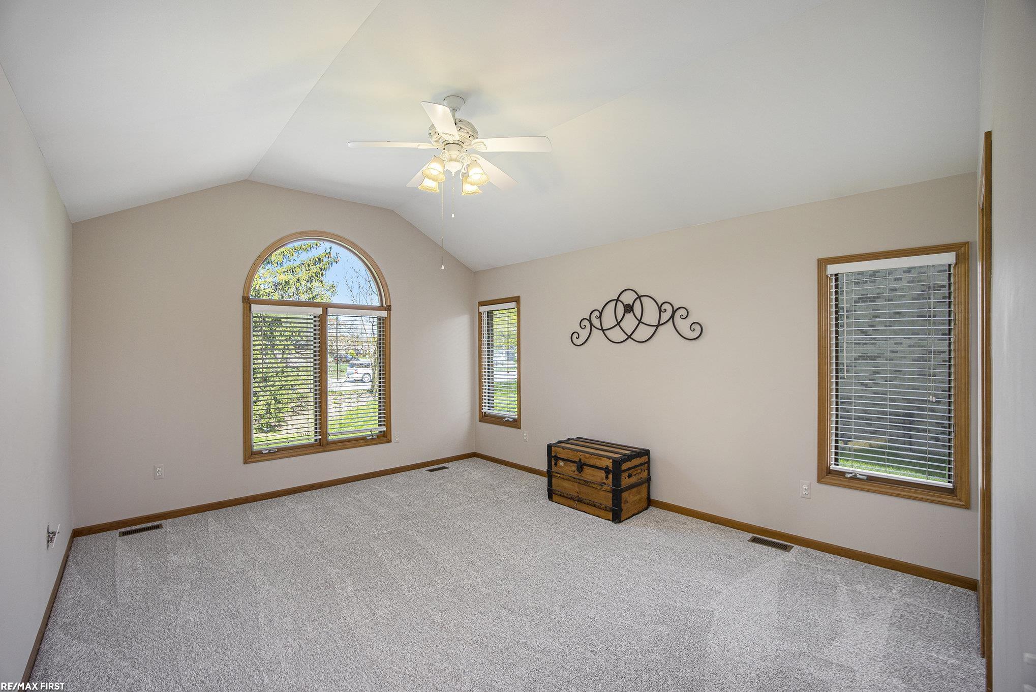 28434 Gamble Road Chesterfield, MI 48047 - Photo 16 of 29