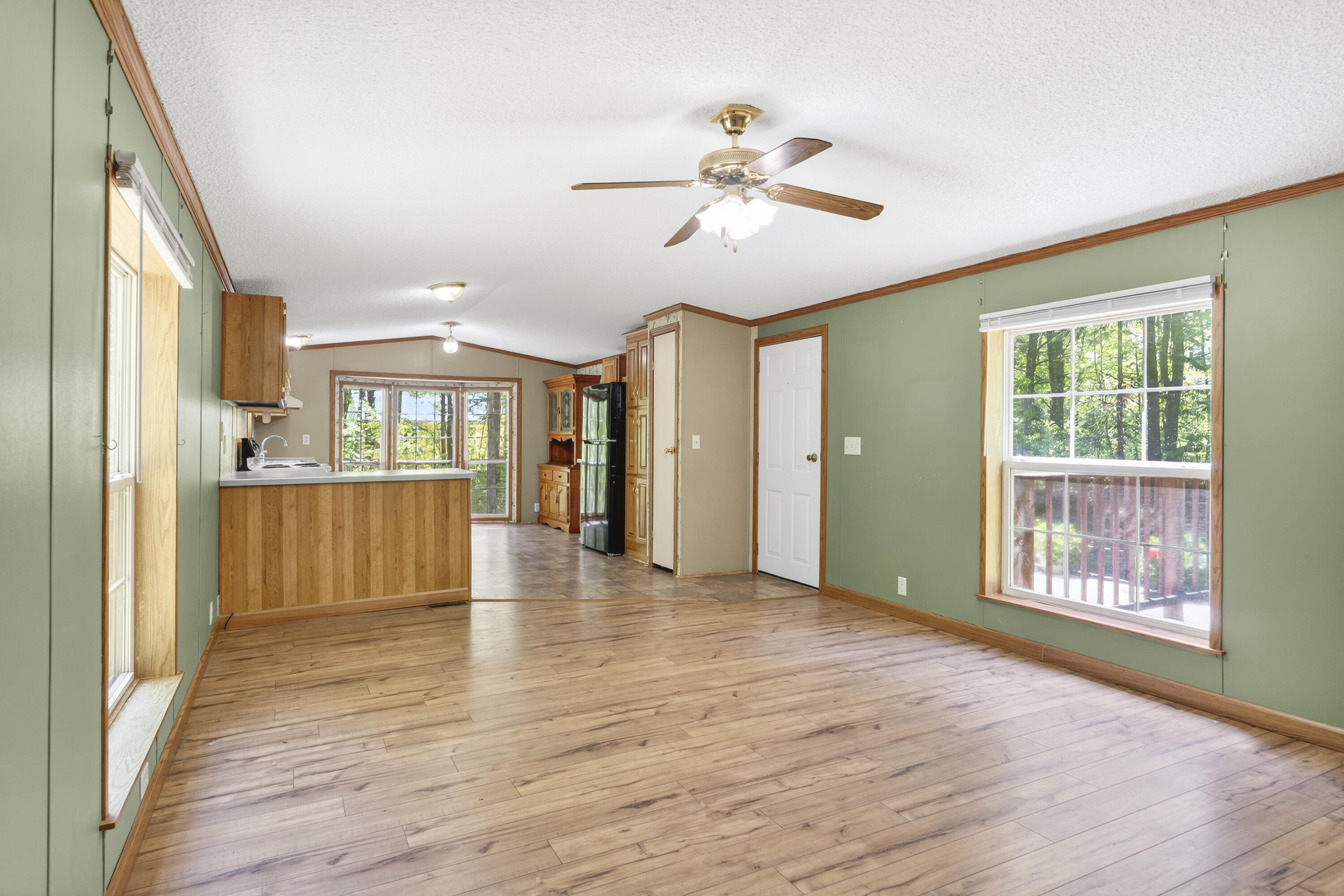 439 Castner Road Waldoboro, ME 04572 - Photo 16 of 50