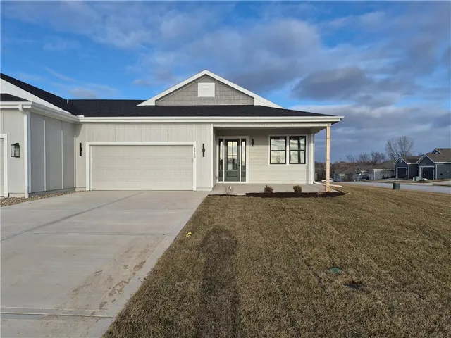 $475,000 | 4913 146th Street, Basehor, KS 66007