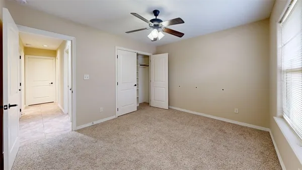 $3,200 | 458 Chimney Hill Drive, College Station, TX 77840