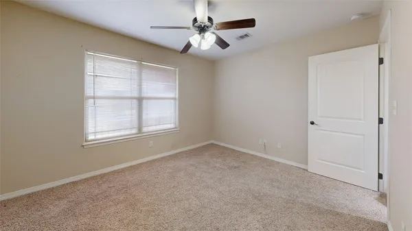 $3,200 | 458 Chimney Hill Drive, College Station, TX 77840