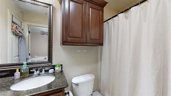 $3,200 | 458 Chimney Hill Drive, College Station, TX 77840