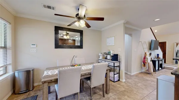 $3,200 | 458 Chimney Hill Drive, College Station, TX 77840