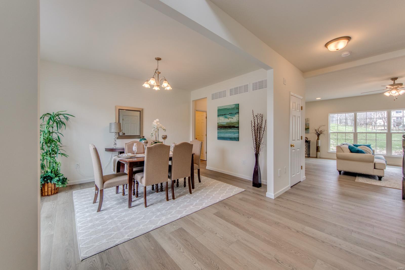 1123 Joe Siebert Drive Manchester, MO 63011 - Photo 4 of 45