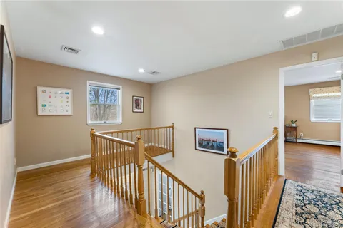 $1,200,000 | 20 Mendham Avenue, Hastings-on-Hudson, NY 10706