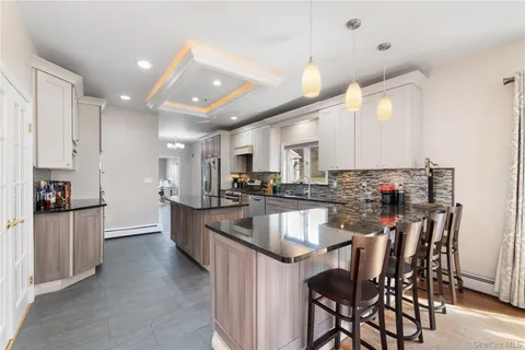 $1,200,000 | 20 Mendham Avenue, Hastings-on-Hudson, NY 10706